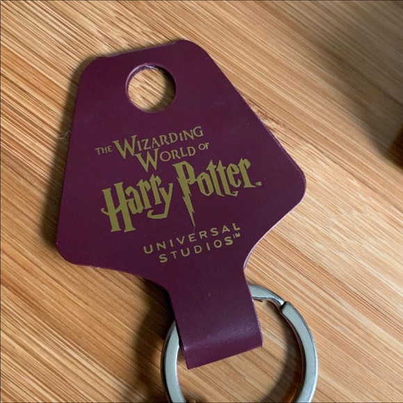 Harry Potter Authentic Deathly Hallows Keychain!⚡️ - Picture 4 of 4
